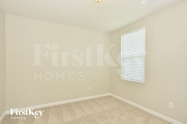 Building Photo - 111 Norwich Ct