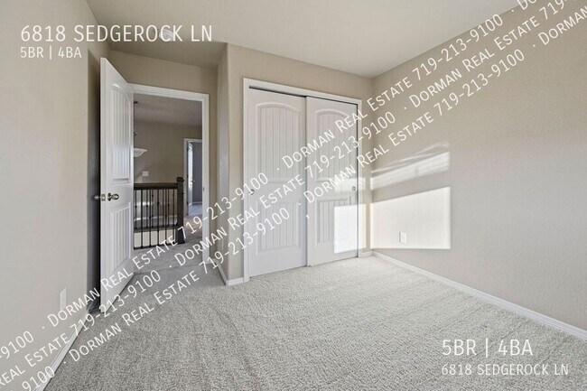 Building Photo - 6818 Sedgerock Ln