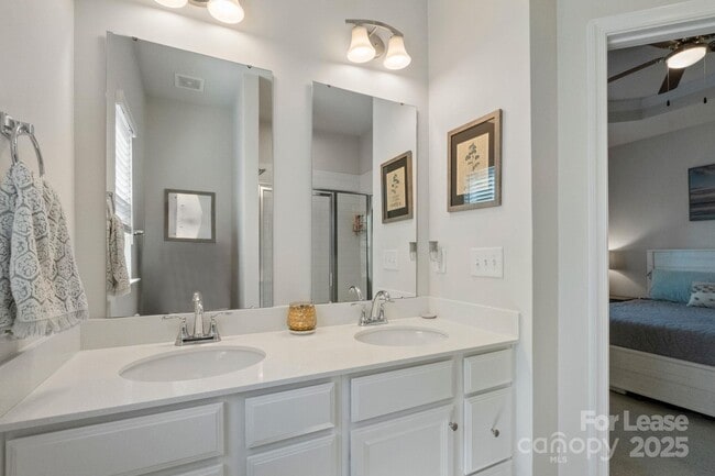 Building Photo - 4113 Edenborn Ln