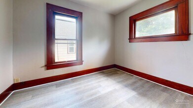 Building Photo - 2295 11th St SW
