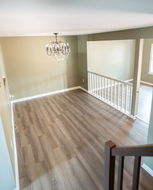 Building Photo - 8202 Ashford Blvd