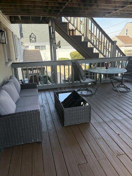 Deck - 114 Greenway Blvd