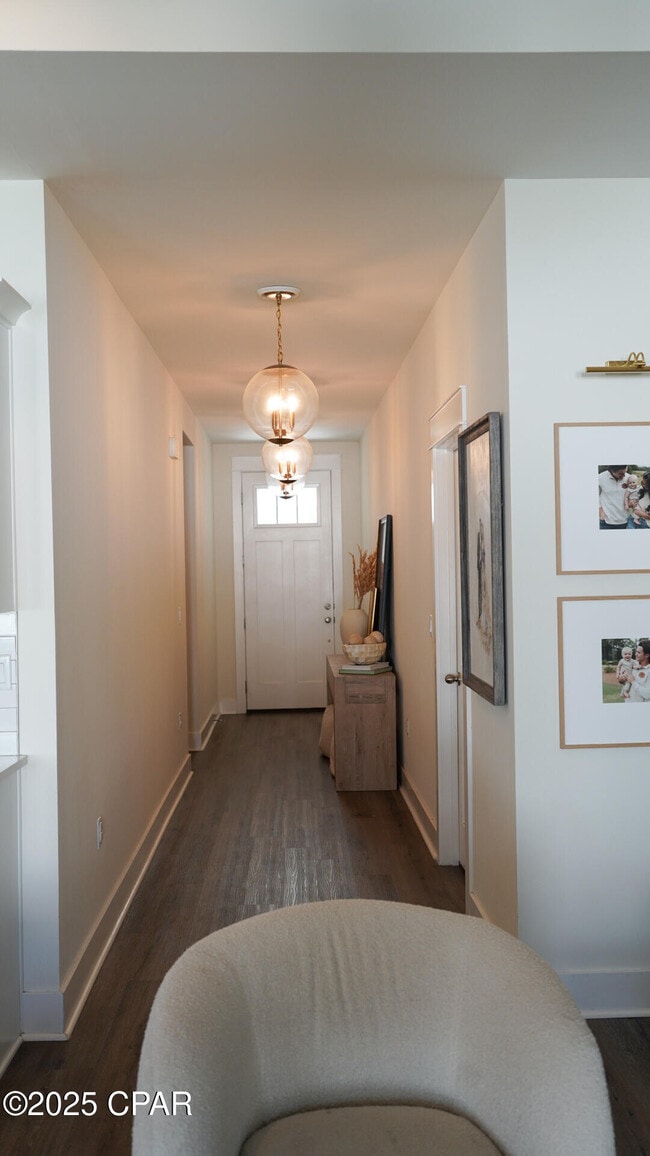 Building Photo - 418 Locksley Dr