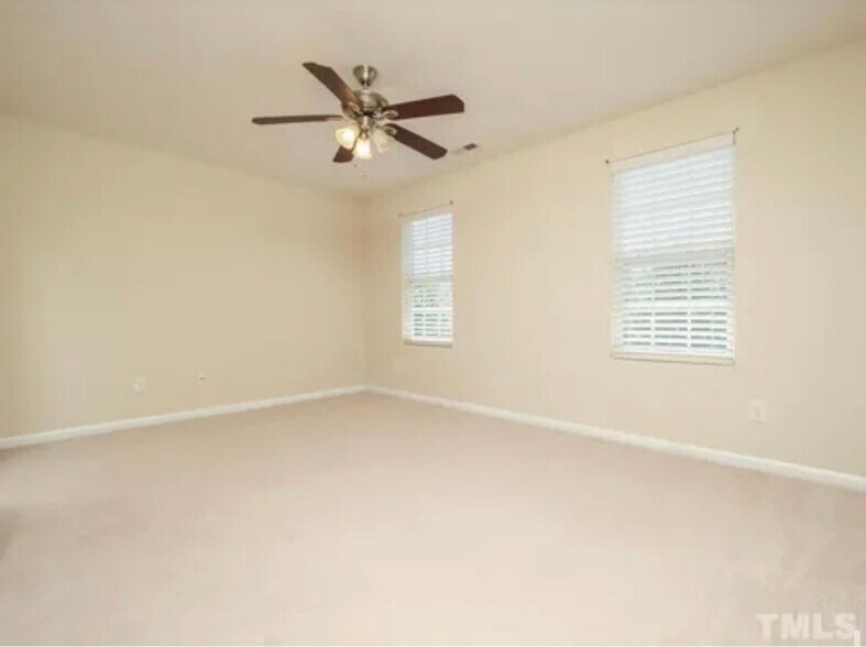 Building Photo - 755 Cupola Dr