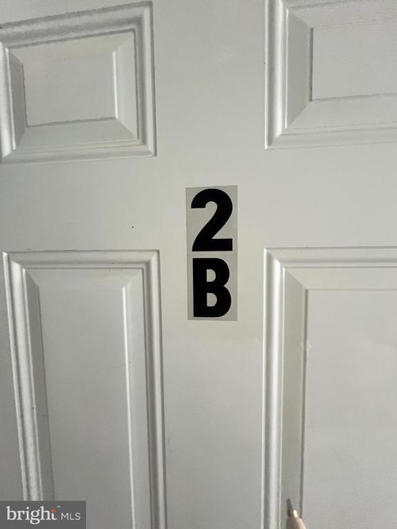 Building Photo - 502 S Main St