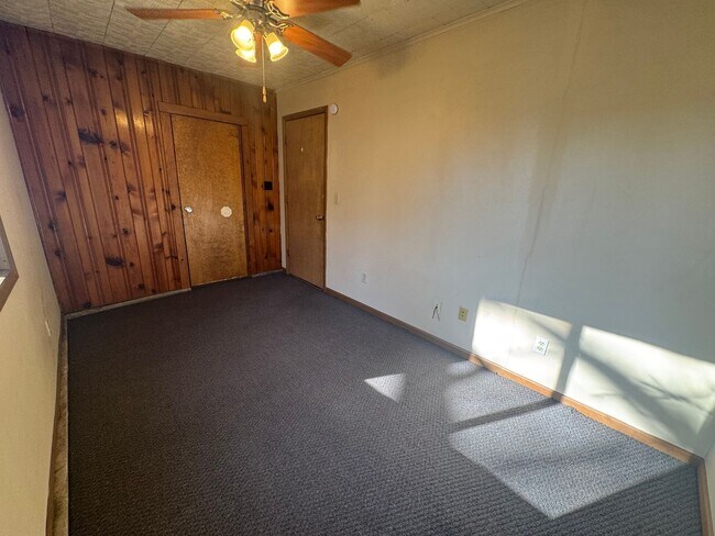 Building Photo - 1518 11th St