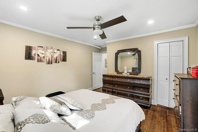 Building Photo - 110 Topland Rd