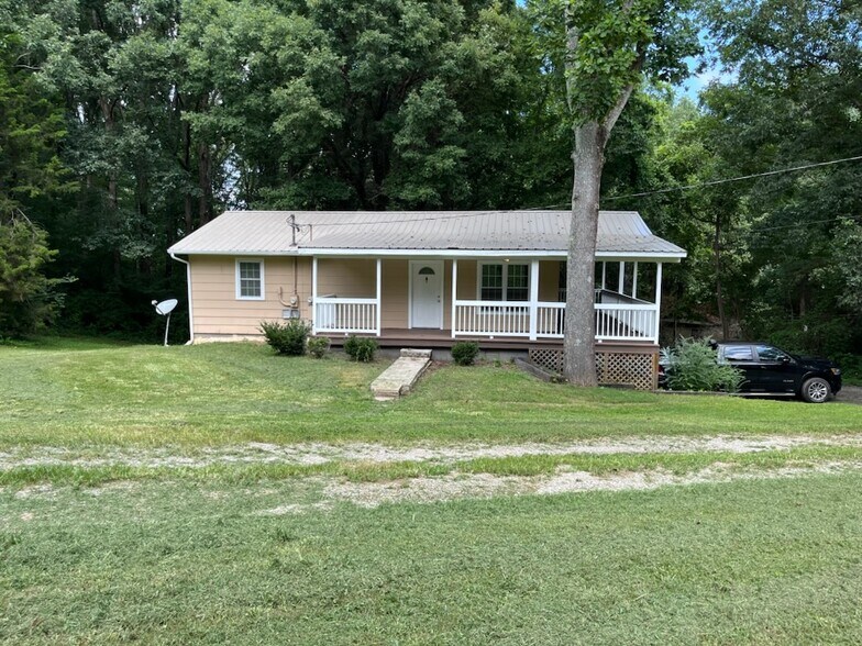 Building Photo - 7172 Brush Creek Rd