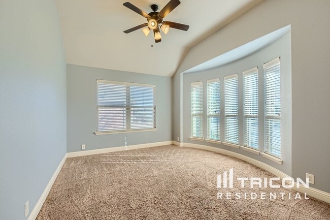 Building Photo - 5453 Red Rose Trail