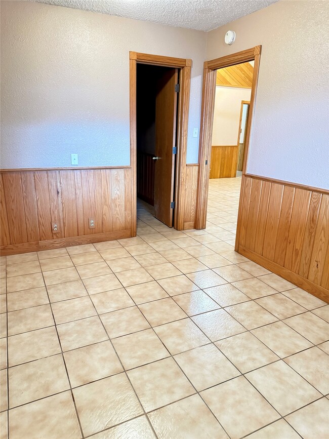 Building Photo - 5911 Farm to Market Rd 1459