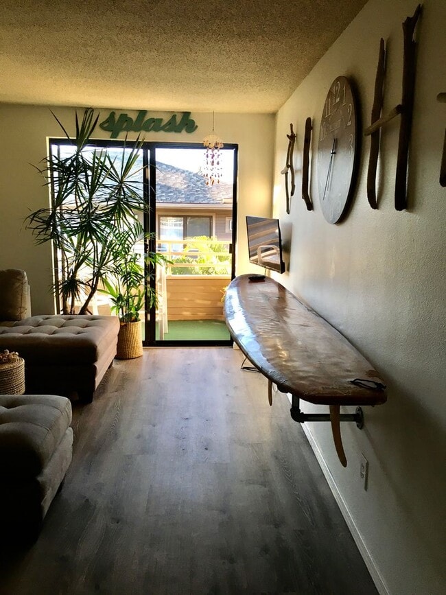 Building Photo - Recently Updated Top Floor Kihei Shores Un...
