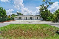 Building Photo - 4415 Thomasson Ln