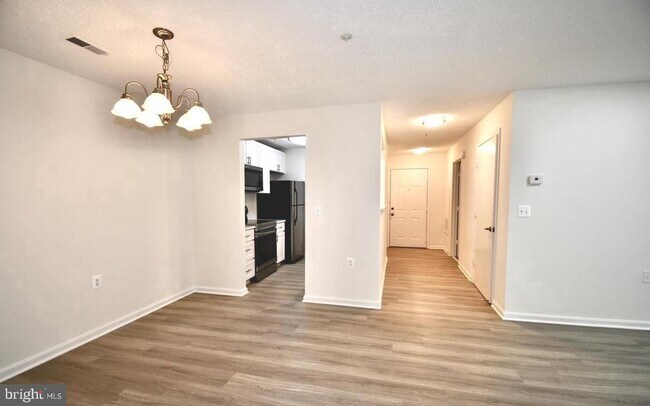 Building Photo - 12901 Churchill Ridge Cir