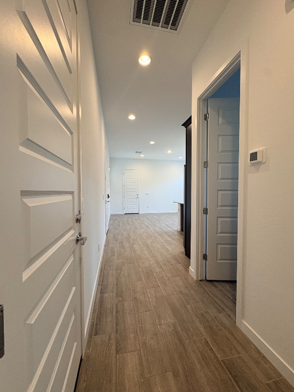 Building Photo - 456 S Jacana Ln