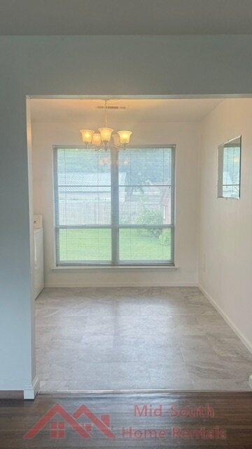 Building Photo - 1076 Dora Cove
