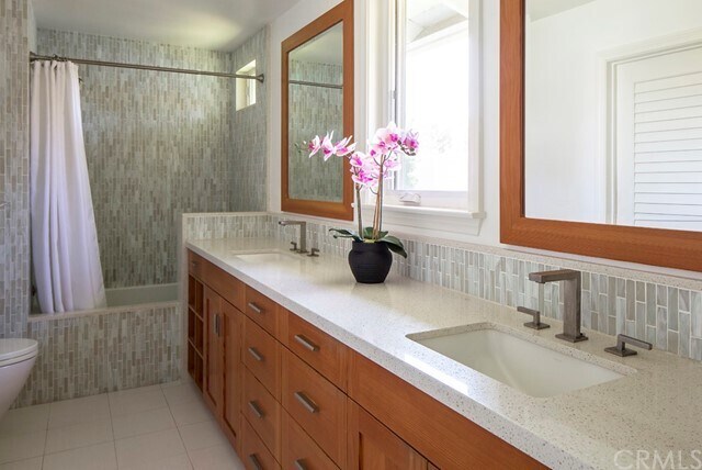 Building Photo - 4509 Wayne Rd