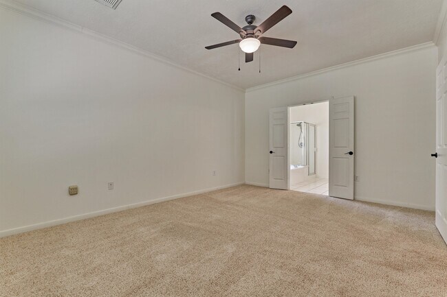 Building Photo - 98 N Country Gate Cir