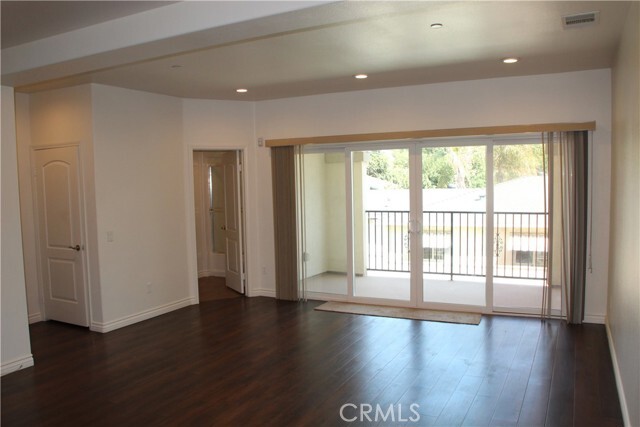 Building Photo - 201 N Azusa Ave