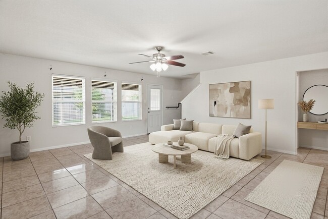 Building Photo - 12530 Greencanyon Dr
