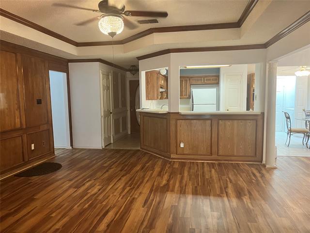 Building Photo - 7640 Grassland Dr