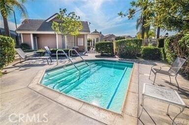 Building Photo - 3851 Amberly Dr