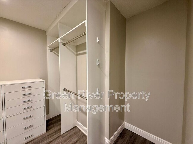 Building Photo - 12955 Julington Ridge Dr E