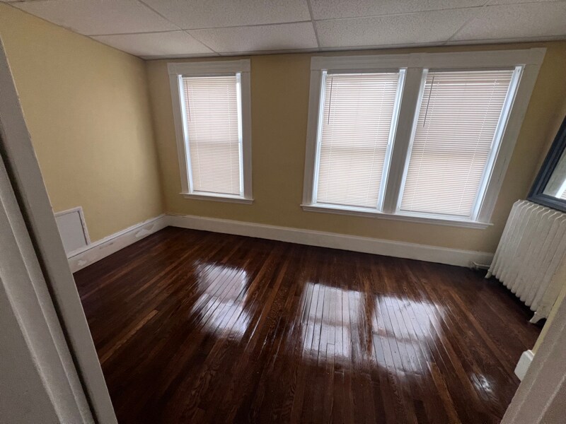 Building Photo - 10 Commonwealth Ave