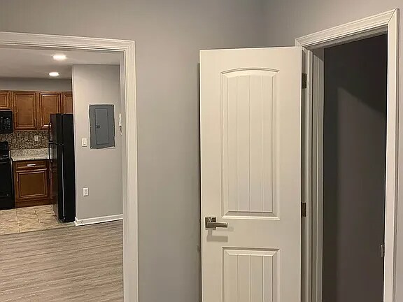 Building Photo - 6001 N 17th St