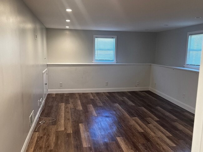 Building Photo - 13 Virginia Cir