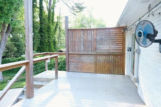 Building Photo - 31 Swanson Ct