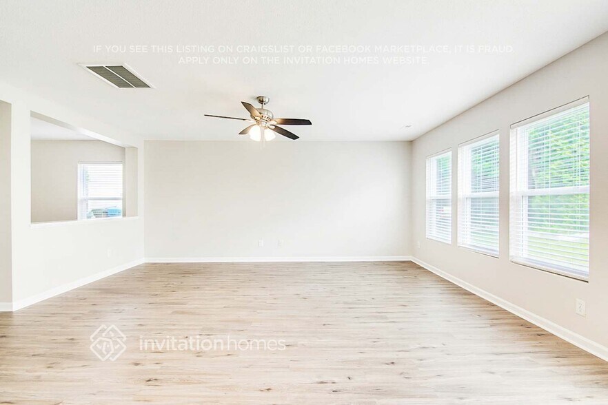 Building Photo - 516 Pebblestone Dr
