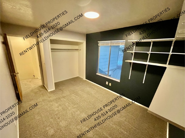 Building Photo - 1265 N 400 E