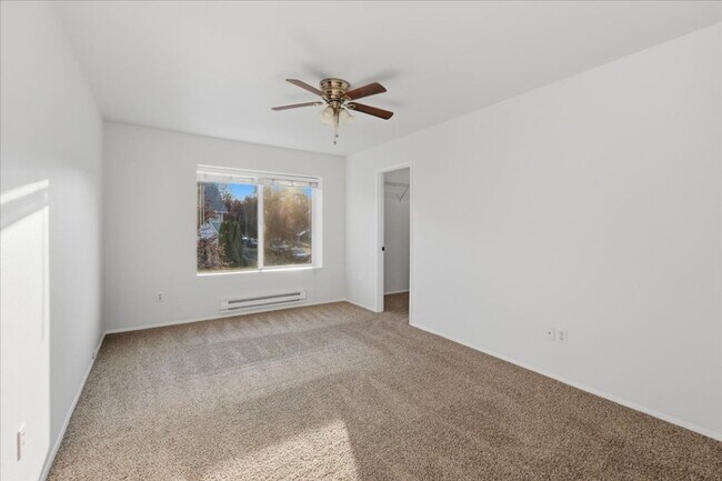 Building Photo - 3Bd/2Ba Lake Stevens Home