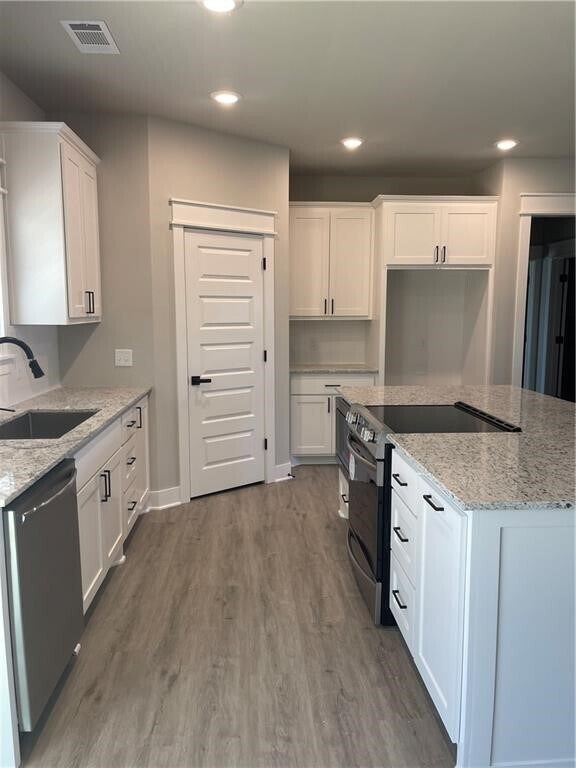 Building Photo - 1 Didcot Ln