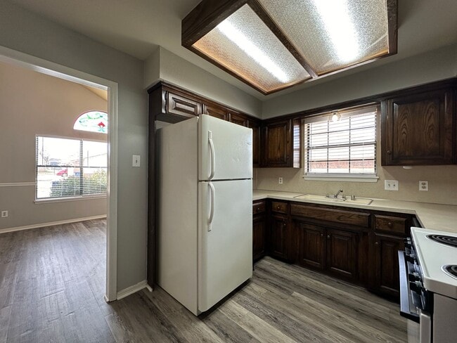 Building Photo - 35 Aberdeen Cir