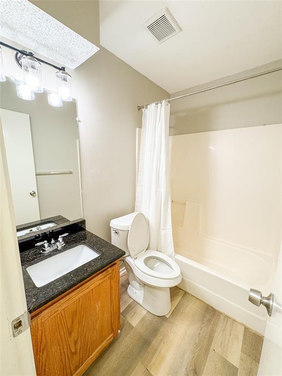 Building Photo - 2315 Windsong Trail