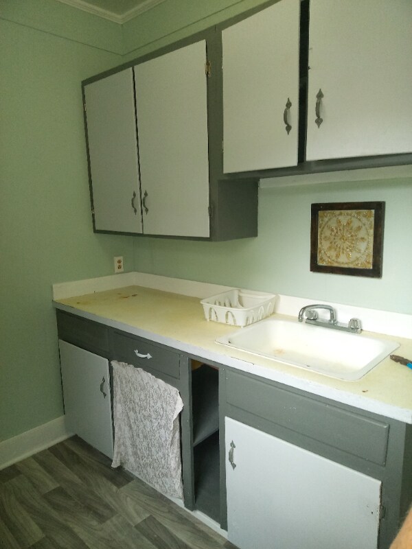 Building Photo - 408 Voorhies St