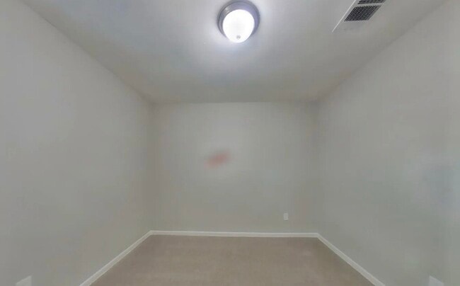 Building Photo - AVAILABLE NOW