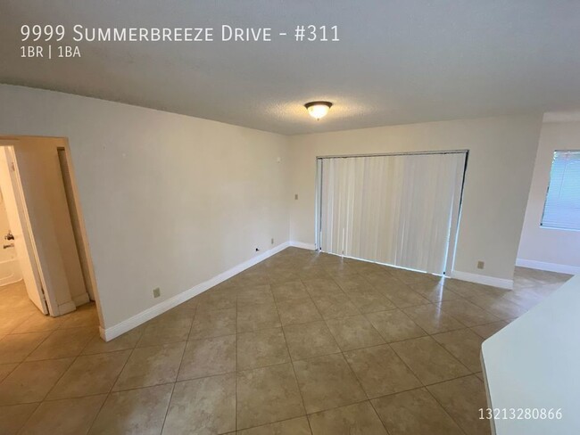 Building Photo - Beautiful 1/1 in Summerbreeze Condominums