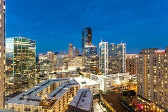 Building Photo - 10 Terminus Luxury 2 Bedroom Condo in Heart of Buckhead