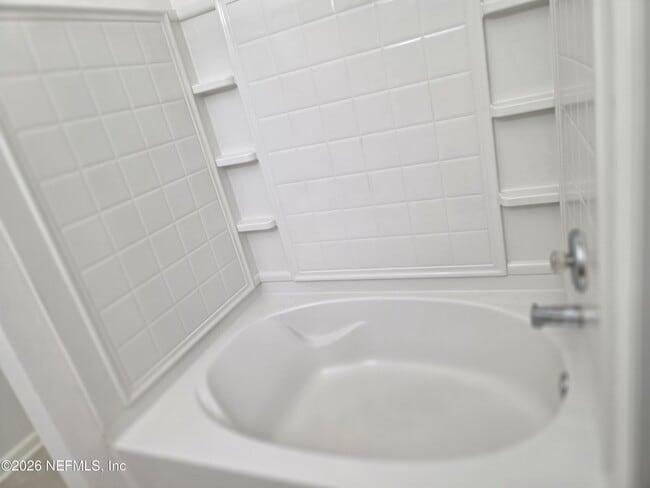 Building Photo - 5717 Parkstone Crossing Dr