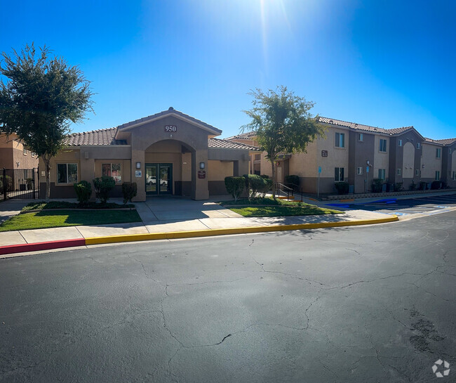 Building Photo - Holtville Garden Senior Apartments