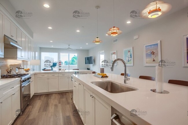 Building Photo - LUXURY 2 Bedroom with AC and Washer/Dryer, DOWNTOWN CARLSBAD VILLAGE