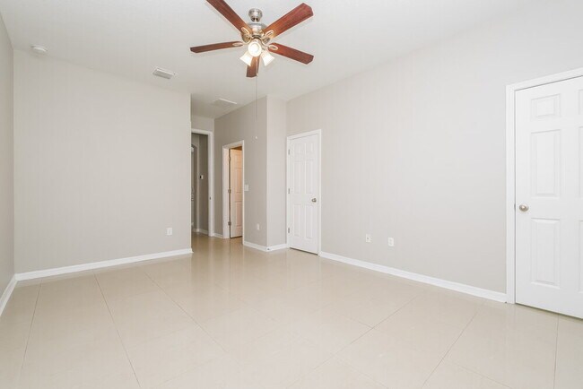 Building Photo - 10119 Celtic Ash Dr