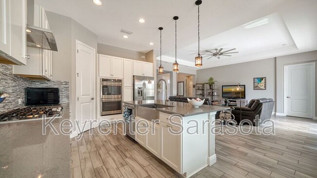 Building Photo - 6325 Rivo Lks Blvd