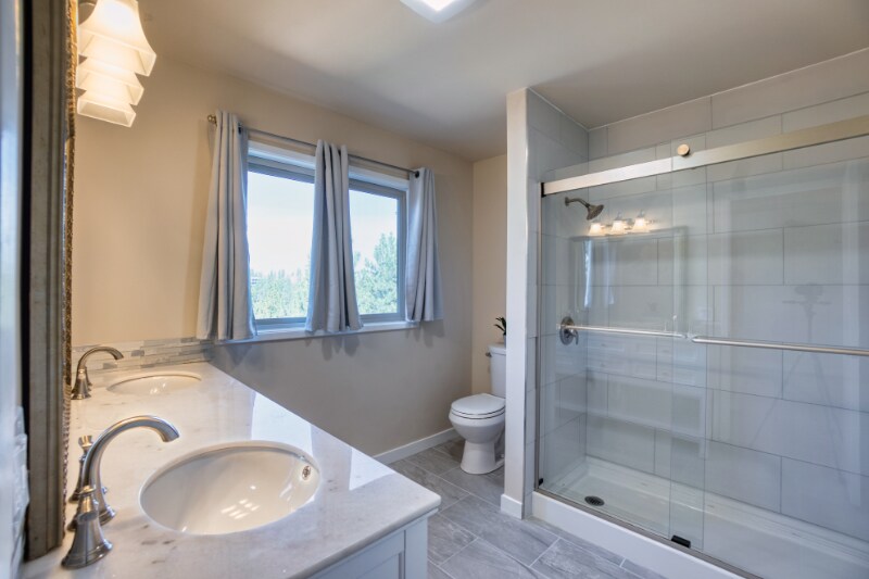 Building Photo - 3720 W Grandview Ave