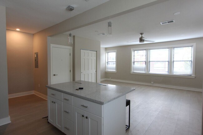 Building Photo - 1117-1119 S. Braddock Ave.