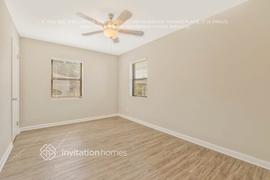 Building Photo - 6346 Commodore Dr