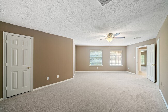 Building Photo - 14218 Baron Oaks Dr