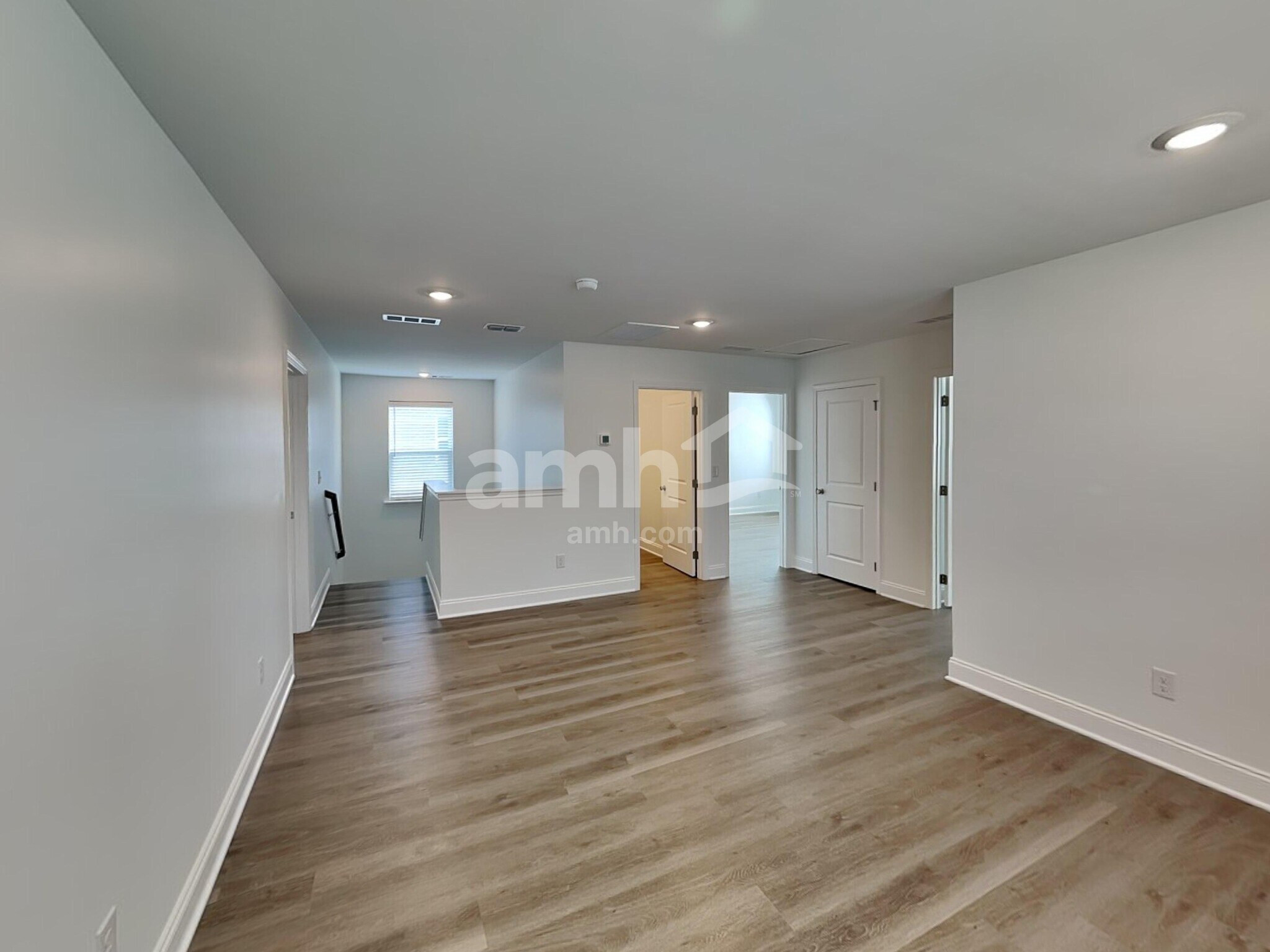 Building Photo - 210 Argea Dr